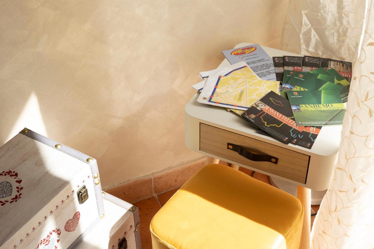 Leto'S Apartment In Sanremo - Parking & Garden 외부 사진